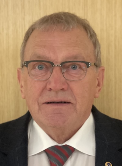 Hans Einar Thompson style=